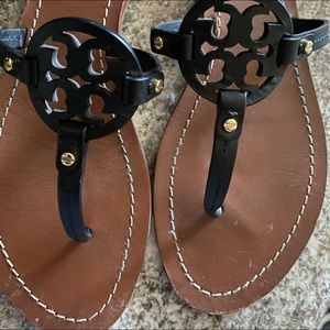 Black Tory Burch sandals ⭐️